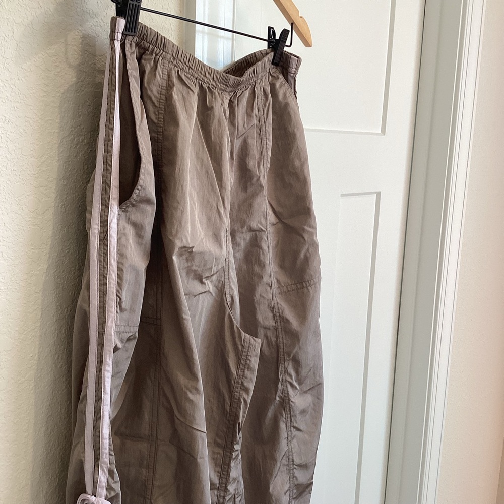 Anthropologie Daily Practice Side-Tie Elastic Waist Athletic Windbreaker Pants - Picture 5 of 14